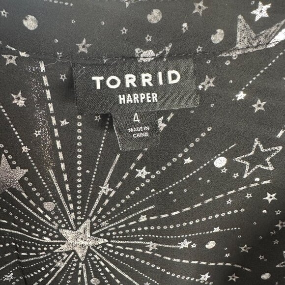 Torrid Harper 3/4 Sleeve Pullover Blouse - Picture 5 of 6